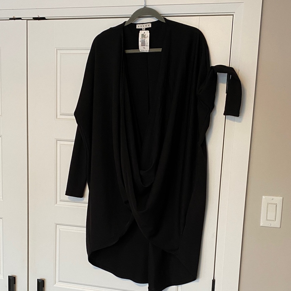 HYFVE Black Honey high low Knit Top. twist front can be worn alone or as layer.